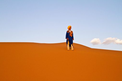 Nomade in der Wüste Merzouga